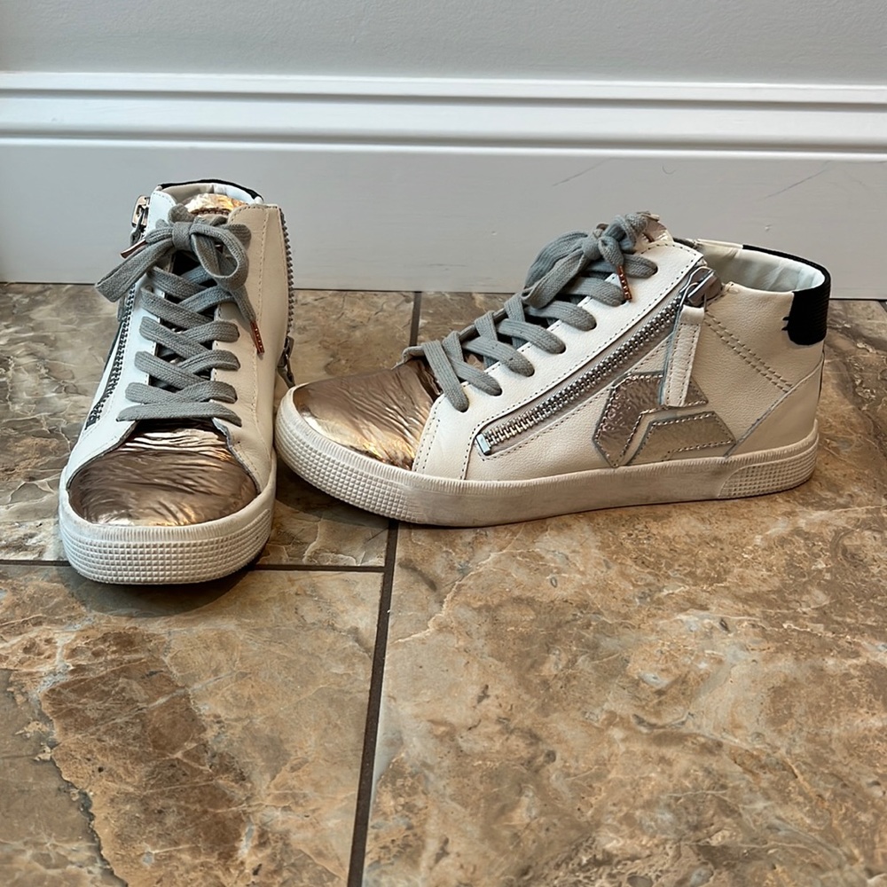 Women’s Dolve Vita High Top Sneaker